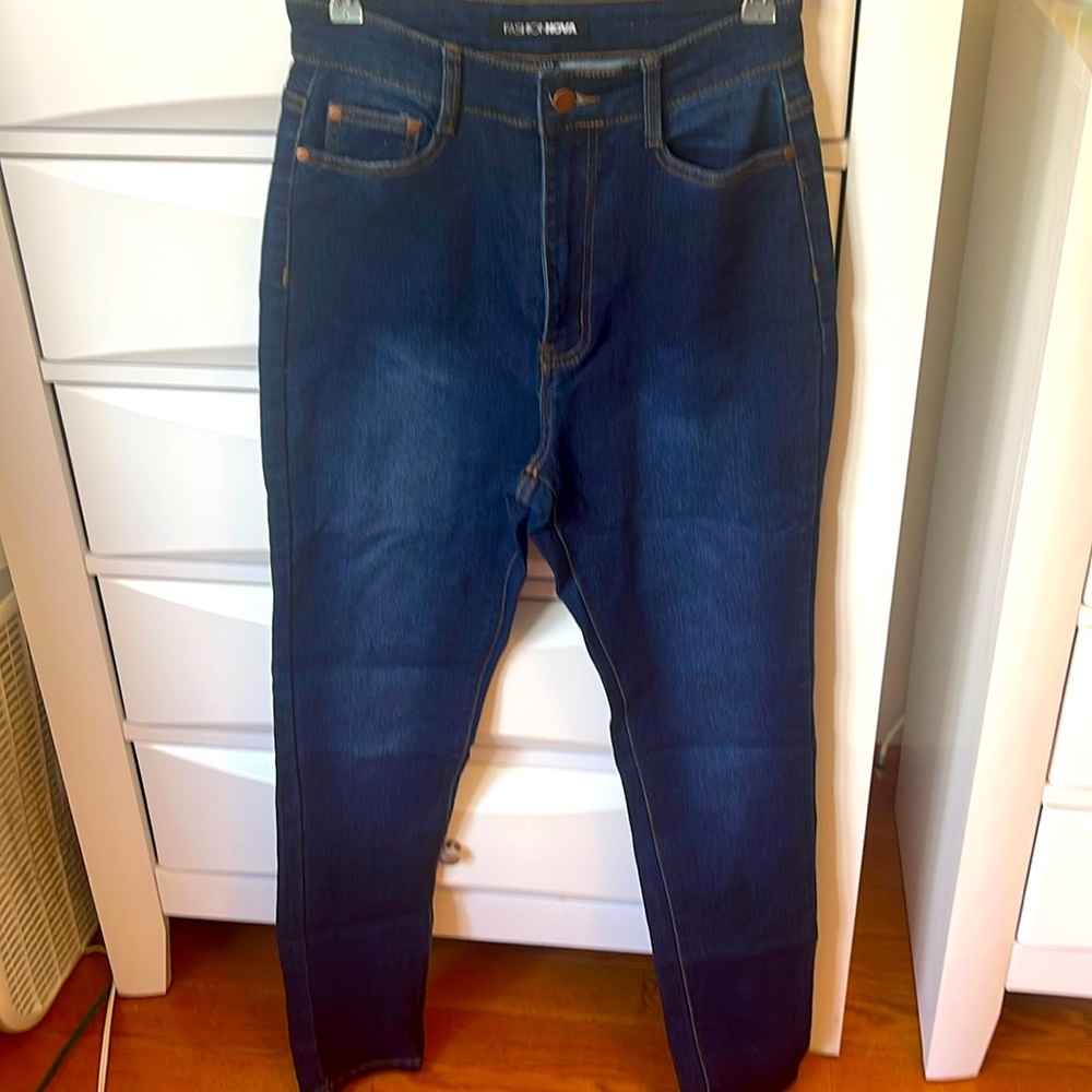 Fashion Nova jeans
